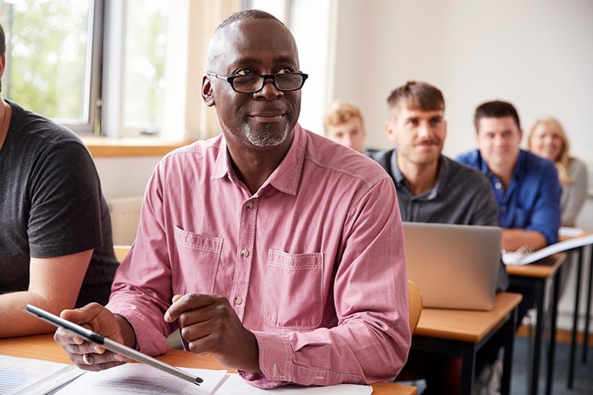 adult-college-student-faulkner-university