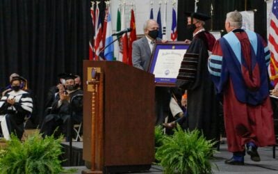 Faulkner confers honorary Doctorate to Freed-Hardeman President