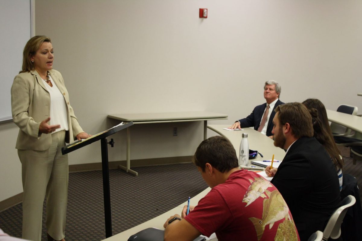Alabama State Bar President Christy Crow speaks to students at Faulkner University